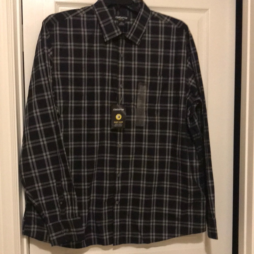 NWT Claiborne Easy Care LS Button Down Shirt